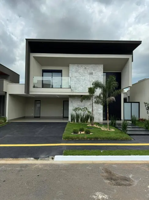 Foto 1 de Casa de Condomínio com 4 quartos à venda, 299m2 em Residencial Goiânia Golfe Clube, Goiania - GO