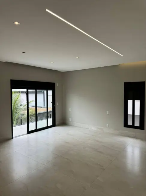 Foto 6 de Casa de Condomínio com 4 quartos à venda, 299m2 em Residencial Goiânia Golfe Clube, Goiania - GO