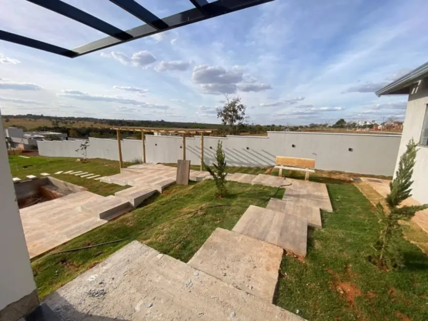 Foto 6 de Casa de Condomínio com 4 quartos à venda, 1222m2 em Hidrolandia - GO