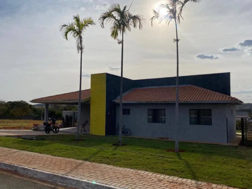 Foto 1 de Casa de Condomínio com 4 quartos à venda, 1222m2 em Hidrolandia - GO