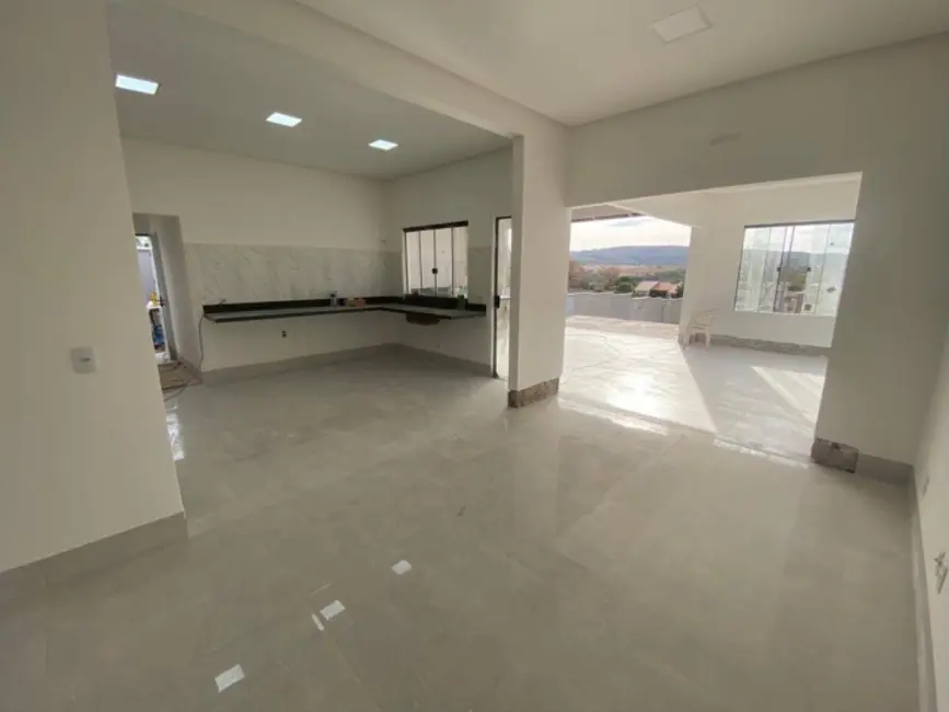 Foto 3 de Casa de Condomínio com 4 quartos à venda, 1222m2 em Hidrolandia - GO