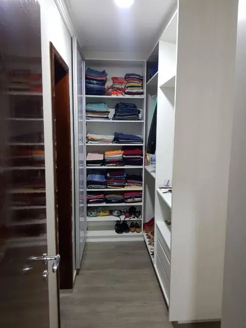 Apartamento com 3 quartos à venda, 105m2 em Setor Bueno, Goiania - GO - imagem 5 Foto 5 de Apartamento com 3 quartos à venda, 105m2 em Setor Bueno, Goiania - GO