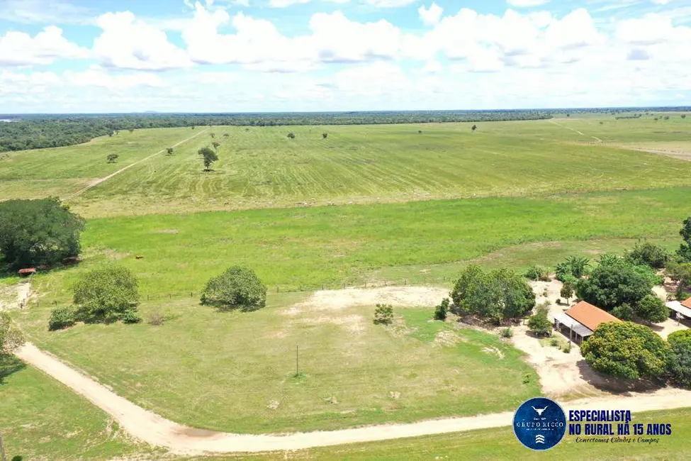 Foto 4 de Fazenda / Haras à venda, 4400m2 em Barra Do Garcas - MT