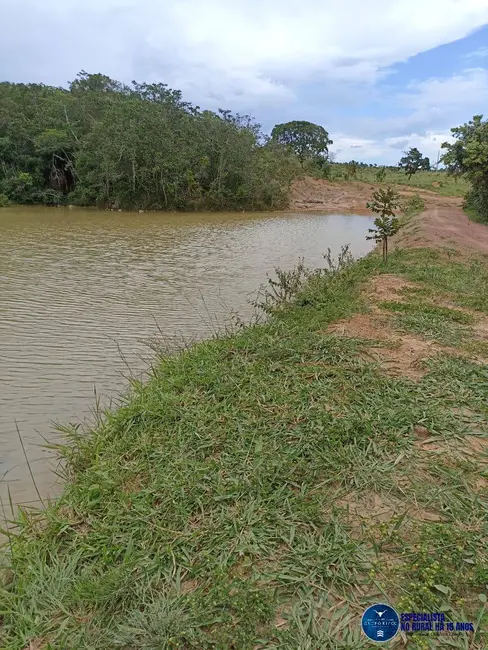 Foto 3 de Fazenda / Haras à venda, 81m2 em Agua Fria De Goias - GO