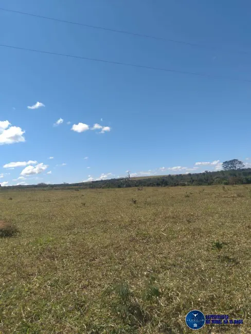 Foto 2 de Fazenda / Haras à venda, 81m2 em Agua Fria De Goias - GO