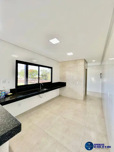 Foto 8 de Chácara à venda, 1408m2 em Hidrolandia - GO