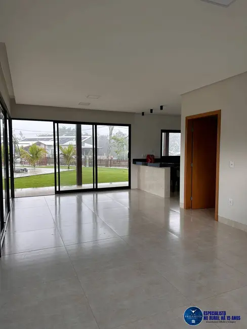 Foto 9 de Chácara à venda, 1408m2 em Hidrolandia - GO