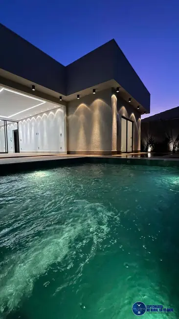 Foto 1 de Casa com 3 quartos à venda, 369m2 em Setor Garavelo, Aparecida De Goiania - GO