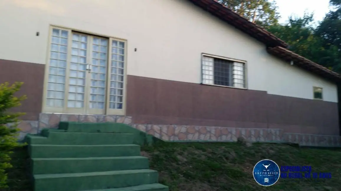 Foto 4 de Chácara à venda em Santa Cruz De Goias - GO