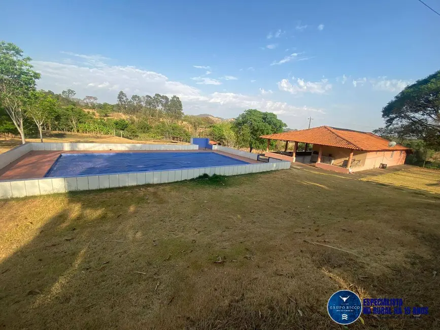 Foto 4 de Chácara com 4 quartos à venda em Taquaral De Goias - GO