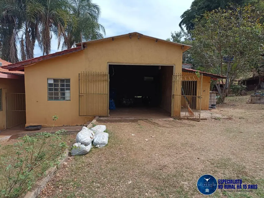 Foto 4 de Chácara à venda em Inhumas - GO