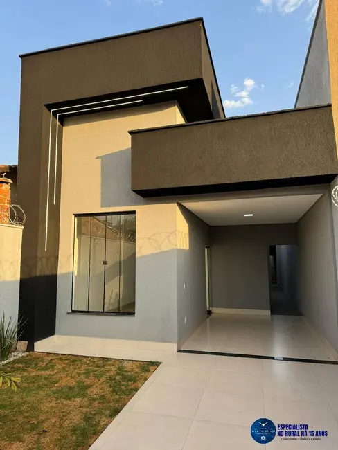 Foto 2 de Casa com 3 quartos à venda, 180m2 em Goiá, Goiania - GO