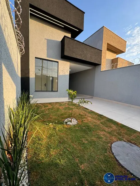 Foto 1 de Casa com 3 quartos à venda, 180m2 em Goiá, Goiania - GO