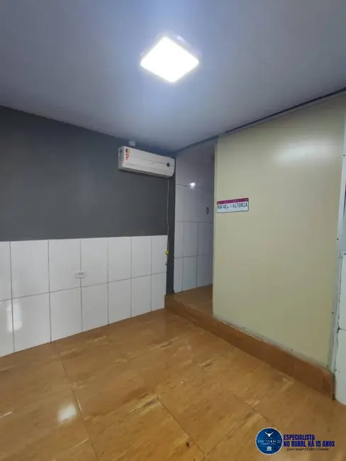 Casa com 2 quartos à venda, 361m2 em Jardim Nova Esperança, Goiania - GO - imagem 8 Foto 8 de Casa com 2 quartos à venda, 361m2 em Jardim Nova Esperança, Goiania - GO