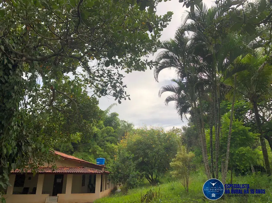Chácara com 4 quartos à venda em Santa Barbara De Goias - GO - imagem 3 Foto 3 de Chácara com 4 quartos à venda em Santa Barbara De Goias - GO