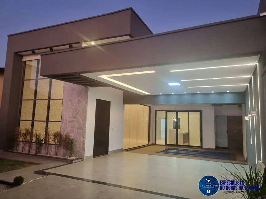 Foto 2 de Casa com 4 quartos à venda, 426m2 em Jardim Presidente, Goiania - GO