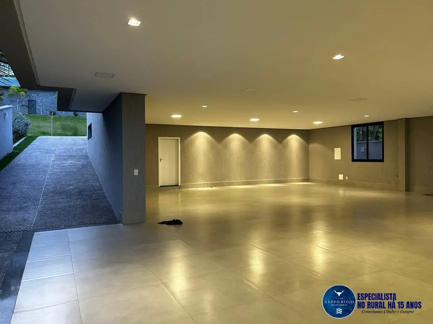 Foto 2 de Casa de Condomínio com 3 quartos à venda, 484m2 em Residencial Mendanha, Goiania - GO
