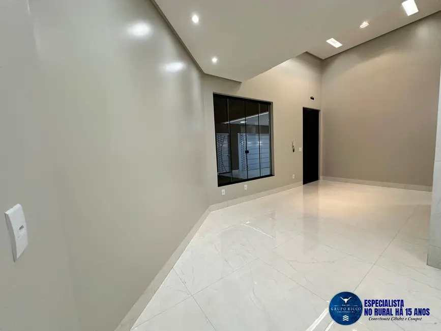 Foto 4 de Casa com 3 quartos à venda, 190m2 em Setor Três Marias, Goiania - GO