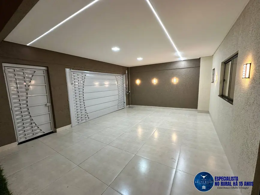 Foto 2 de Casa com 3 quartos à venda, 190m2 em Setor Três Marias, Goiania - GO