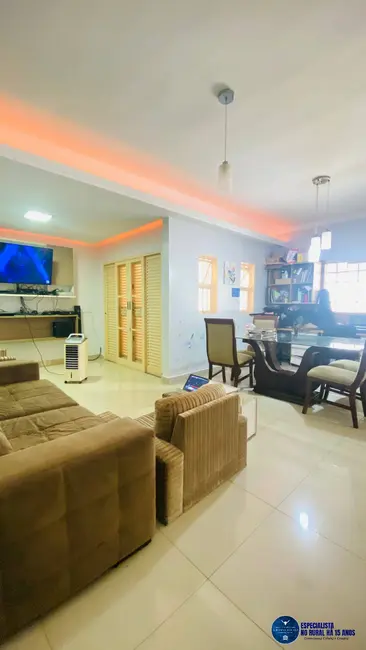 Foto 3 de Casa com 3 quartos à venda, 360m2 em Goiânia 2, Goiania - GO