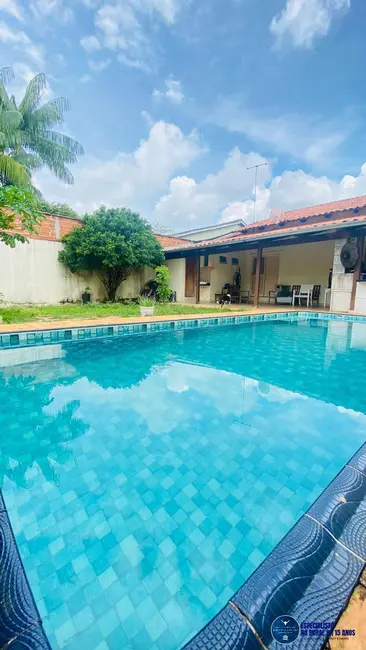 Foto 1 de Casa com 3 quartos à venda, 360m2 em Goiânia 2, Goiania - GO