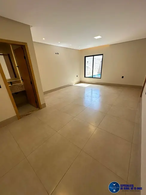 Foto 9 de Casa com 3 quartos à venda, 360m2 em Setor Cristina II, Trindade - GO