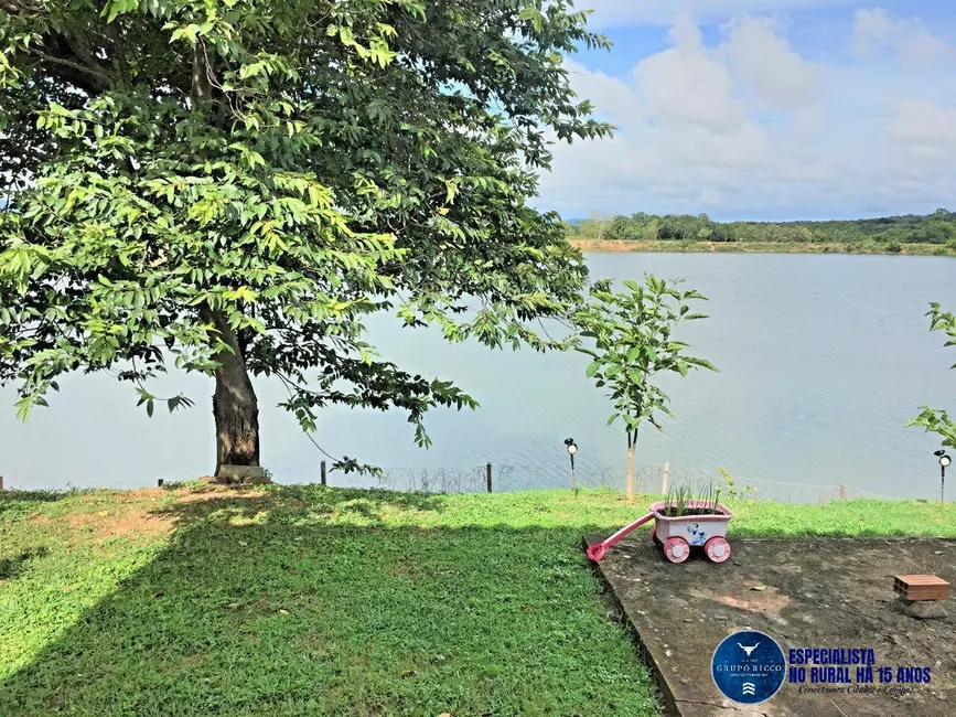 Foto 1 de Fazenda / Haras à venda, 100m2 em Araguapaz - GO