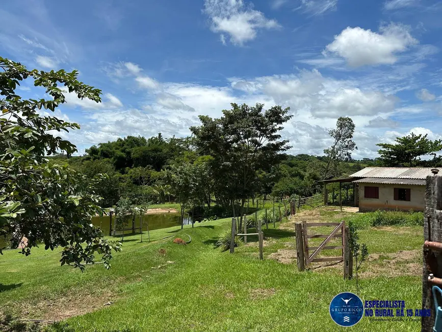 Foto 1 de Chácara à venda, 40000m2 em Petrolina De Goias - GO
