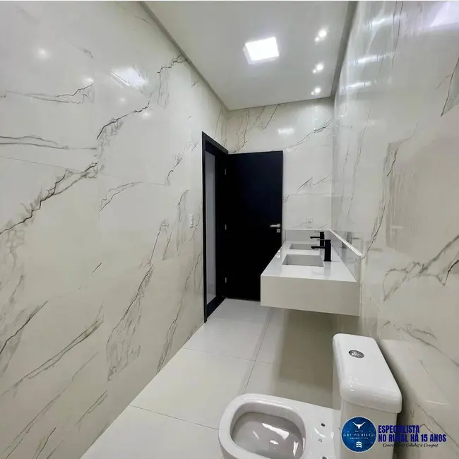 Casa com 3 quartos à venda, 300m2 em Residencial Humaitá, Goiania - GO - imagem 8 Foto 8 de Casa com 3 quartos à venda, 300m2 em Residencial Humaitá, Goiania - GO
