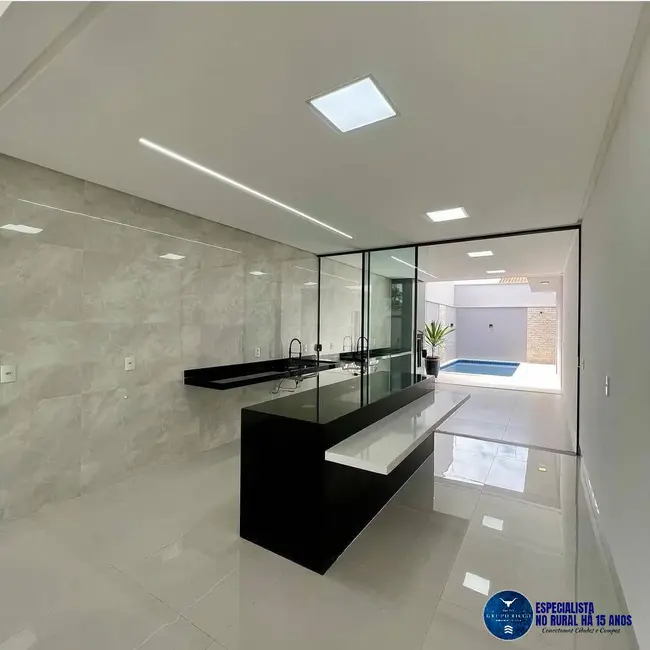 Casa com 3 quartos à venda, 300m2 em Residencial Humaitá, Goiania - GO - imagem 3 Foto 3 de Casa com 3 quartos à venda, 300m2 em Residencial Humaitá, Goiania - GO