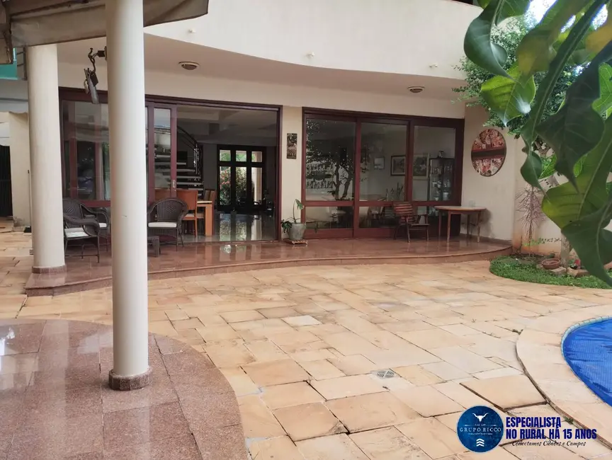 Foto 2 de Casa com 4 quartos à venda, 396m2 em Parque Anhanguera, Goiania - GO