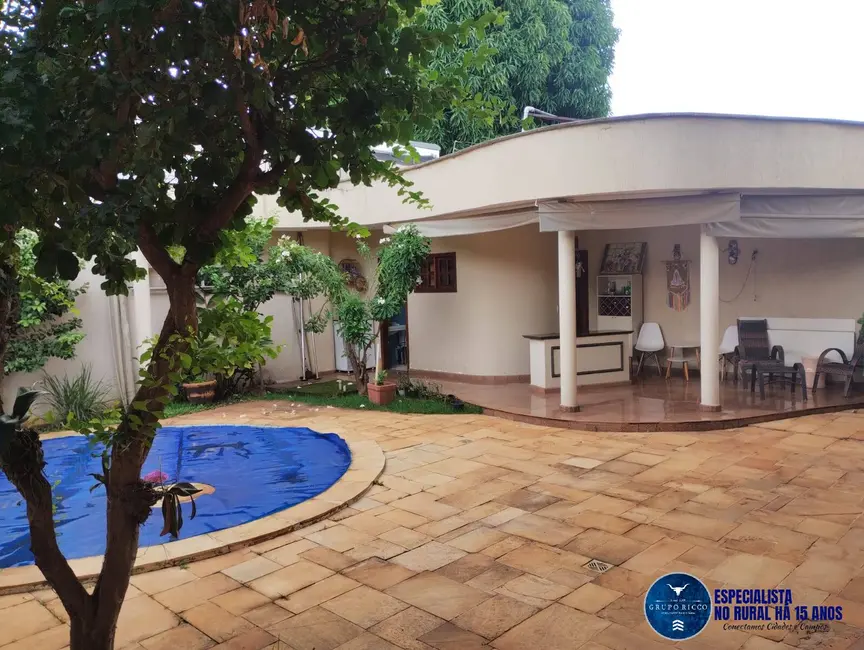 Foto 1 de Casa com 4 quartos à venda, 396m2 em Parque Anhanguera, Goiania - GO