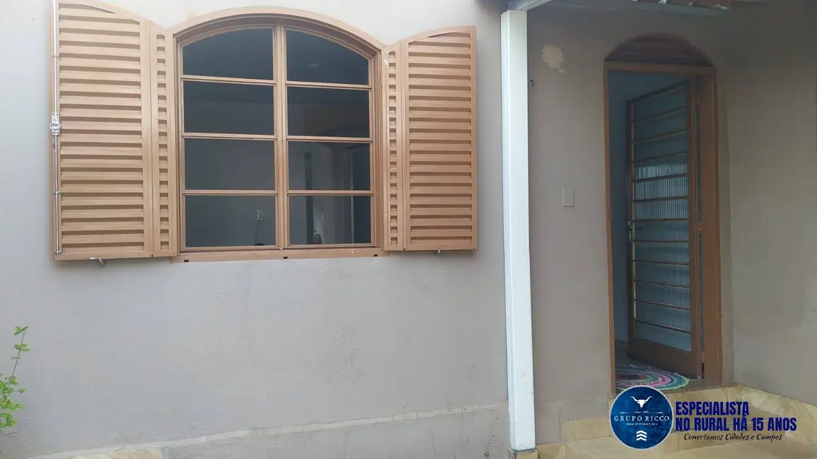 Foto 2 de Casa com 2 quartos à venda, 372m2 em Jardim da Luz, Goiania - GO