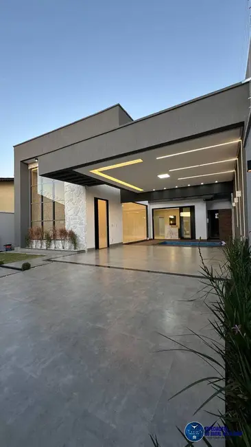 Foto 2 de Casa com 4 quartos à venda, 423m2 em Jardim Presidente, Goiania - GO