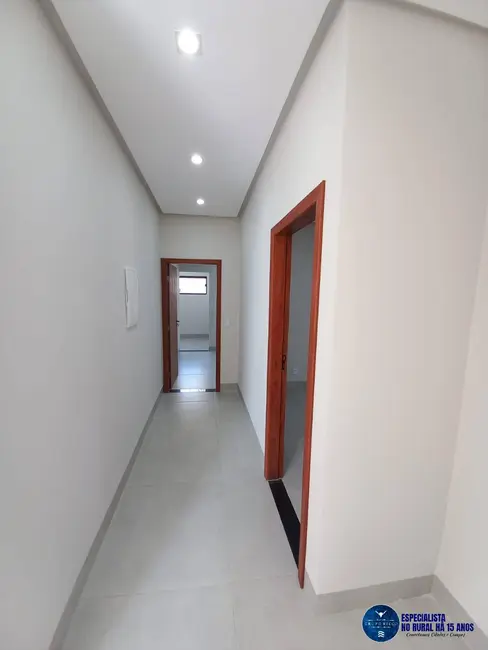 Casa com 3 quartos à venda, 300m2 em Caldas Novas - GO - imagem 8 Foto 8 de Casa com 3 quartos à venda, 300m2 em Caldas Novas - GO