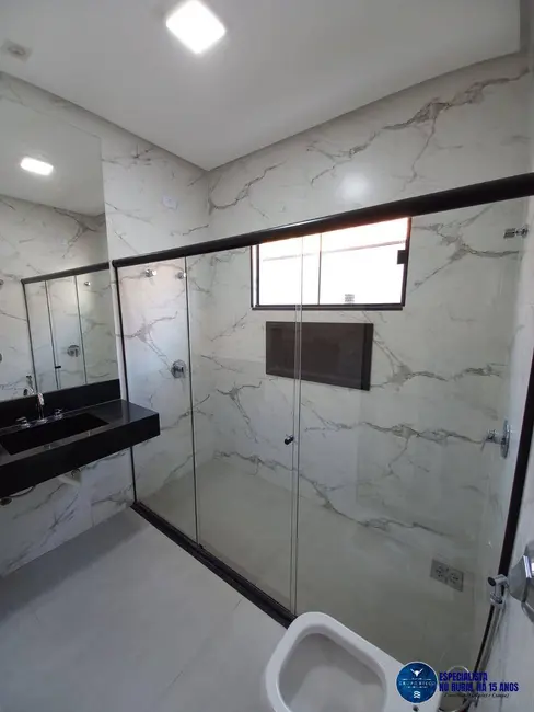 Casa com 3 quartos à venda, 300m2 em Caldas Novas - GO - imagem 7 Foto 7 de Casa com 3 quartos à venda, 300m2 em Caldas Novas - GO