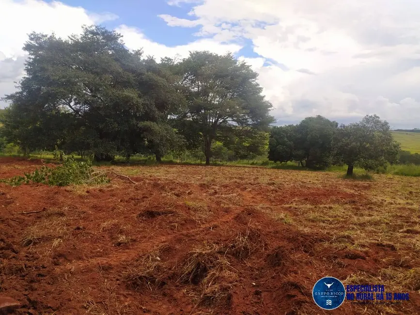 Foto 2 de Terreno / Lote à venda, 1861m2 em Neropolis - GO