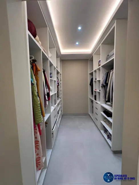 Chácara com 4 quartos à venda, 1203m2 em Guapo - GO - imagem 6 Foto 6 de Chácara com 4 quartos à venda, 1203m2 em Guapo - GO