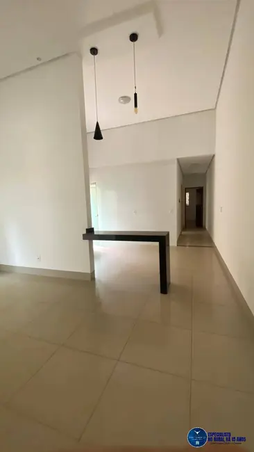 Foto 2 de Casa com 3 quartos à venda, 180m2 em Moinho dos Ventos, Goiania - GO