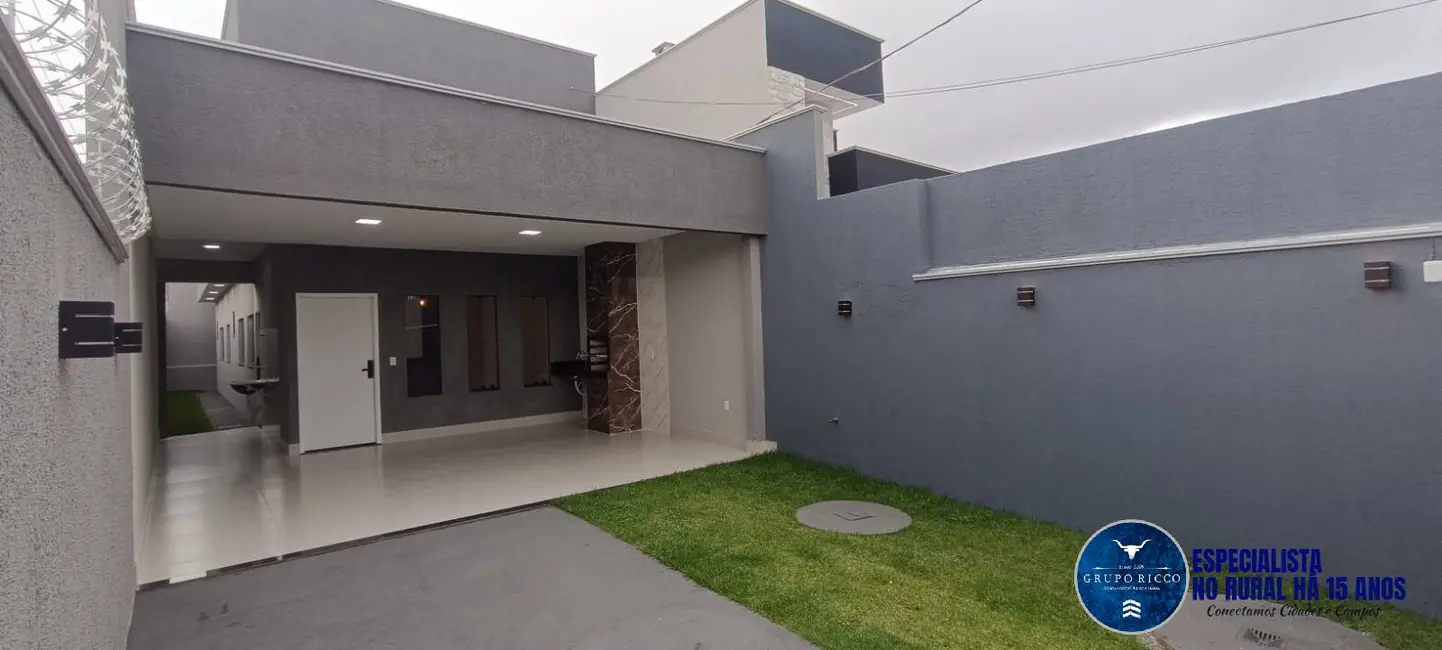 Foto 1 de Casa com 3 quartos à venda, 180m2 em Jardim Buriti Sereno, Aparecida De Goiania - GO