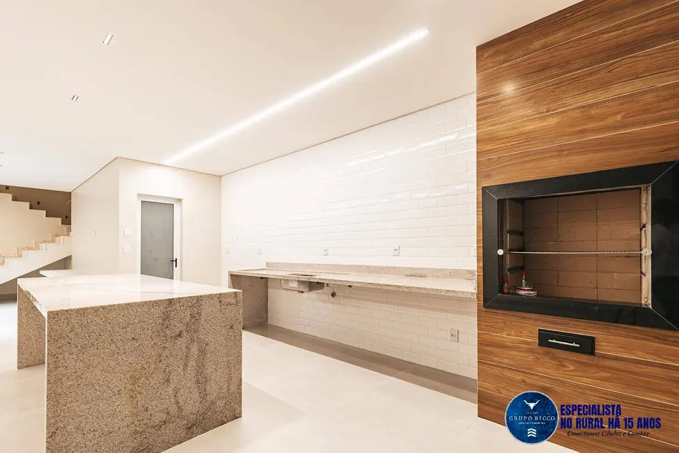 Sobrado com 3 quartos à venda, 210m2 em Jardim Atlântico, Goiania - GO - imagem 6 Foto 6 de Sobrado com 3 quartos à venda, 210m2 em Jardim Atlântico, Goiania - GO