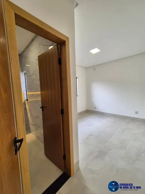 Foto 2 de Casa com 3 quartos à venda, 225m2 em Cardoso, Aparecida De Goiania - GO