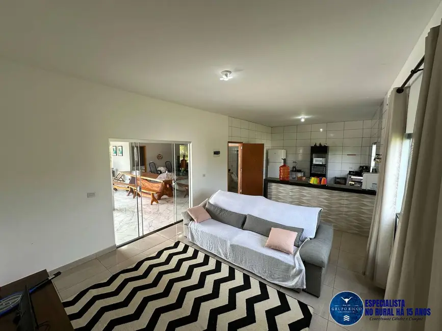 Foto 6 de Chácara à venda, 2200m2 em Guapo - GO