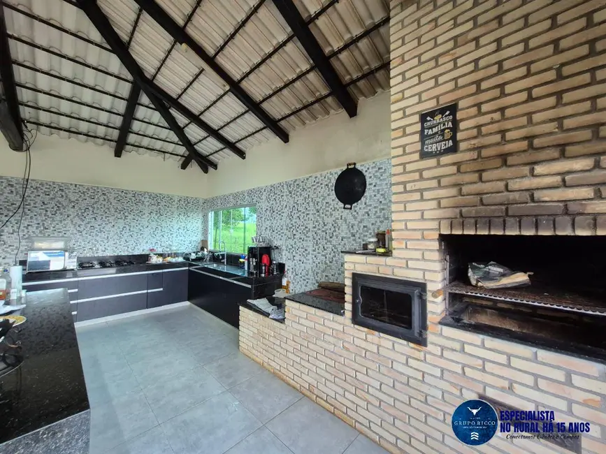 Foto 8 de Chácara com 5 quartos à venda em Hidrolandia - GO