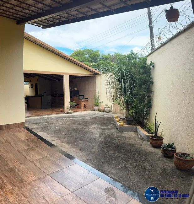 Foto 4 de Casa com 3 quartos à venda, 225m2 em Parque das Flores, Goiania - GO