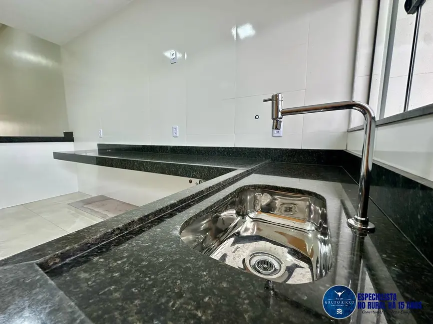 Foto 8 de Casa com 3 quartos à venda, 225m2 em Vila Brasília, Aparecida De Goiania - GO