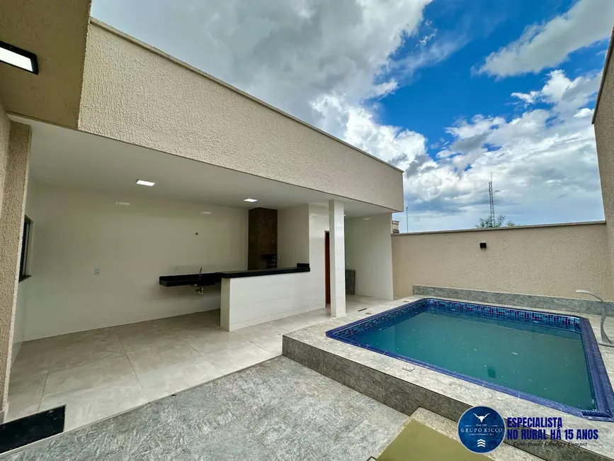Foto 2 de Casa com 3 quartos à venda, 225m2 em Vila Brasília, Aparecida De Goiania - GO