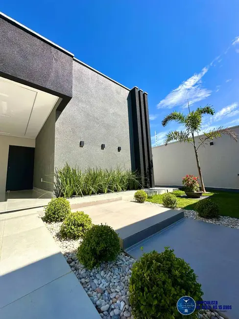 Casa com 3 quartos à venda, 230m2 em Residencial Monte Cristo, Trindade - GO - imagem 2 Foto 2 de Casa com 3 quartos à venda, 230m2 em Residencial Monte Cristo, Trindade - GO