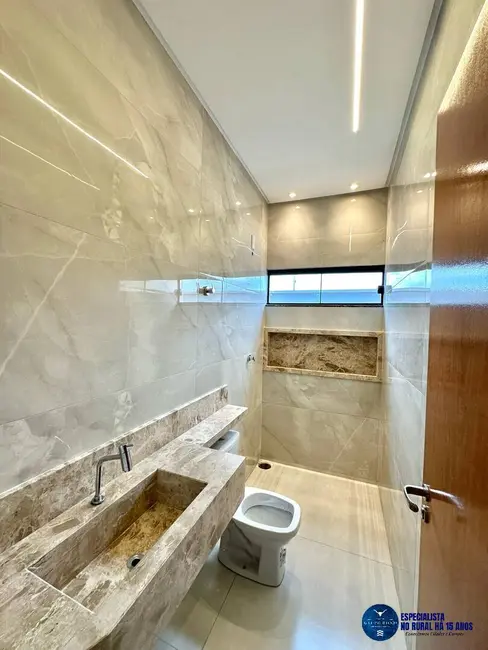 Casa com 3 quartos à venda, 230m2 em Residencial Monte Cristo, Trindade - GO - imagem 7 Foto 7 de Casa com 3 quartos à venda, 230m2 em Residencial Monte Cristo, Trindade - GO