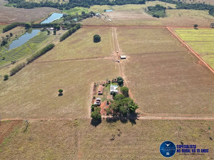 Foto 12 de Chácara à venda em Avelinopolis - GO